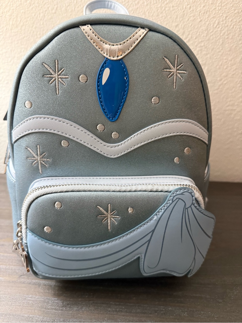 Loungefly HardtagTiana princess and the frog Light Blue Dress Mini Backpack, NWT